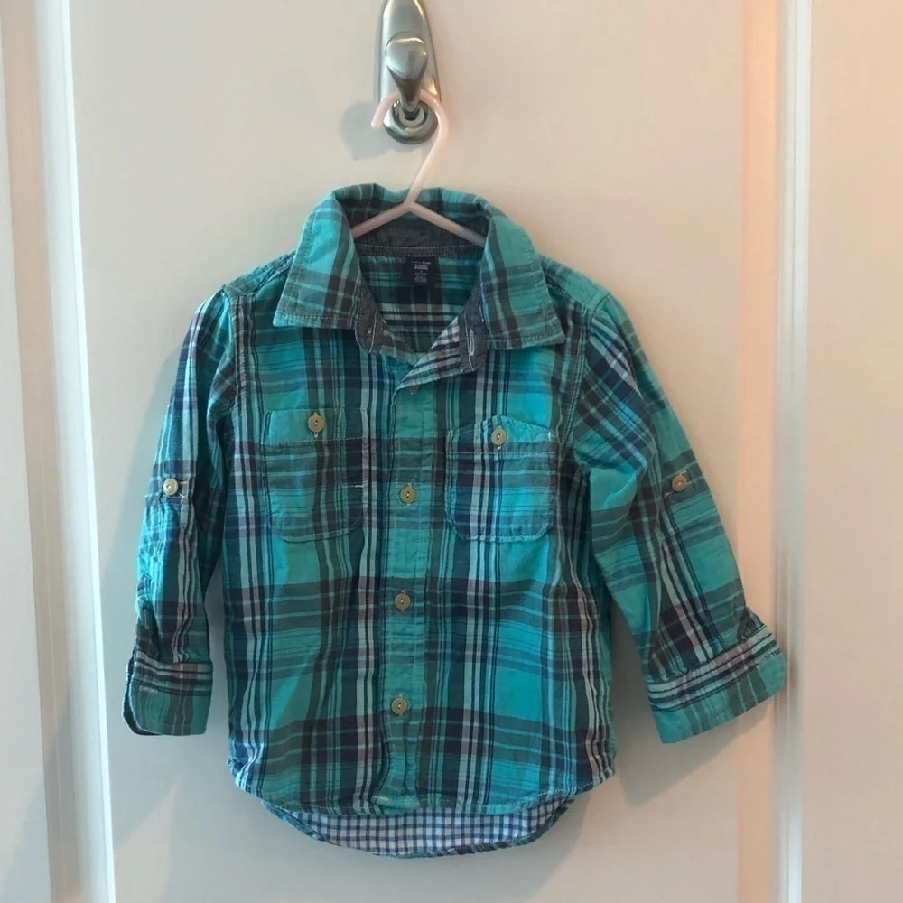Baby gap button down with tab roll sleeves